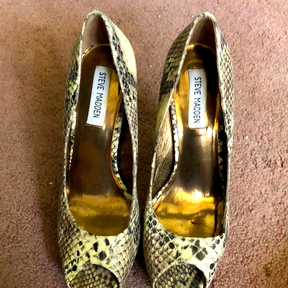 Steve Madden heels